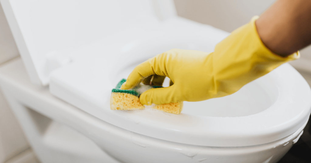 Bathroom Cleaning on the Bathroom Sink | Dallas Apartment Locators | Free Service | Call 972 818 3456